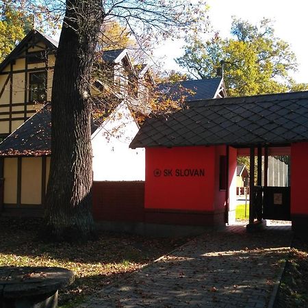 Homestay Podebrady Luaran gambar