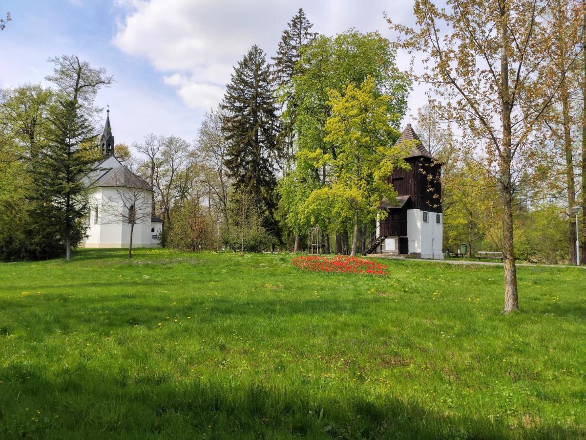 Homestay Podebrady Luaran gambar