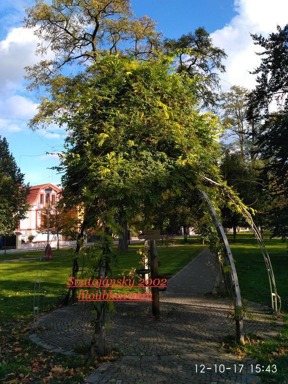 Homestay Podebrady Luaran gambar